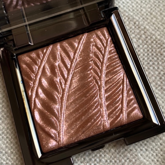 Clean Beauty Makeup Bundle BNIB - RMS & Chantecaille - Picture 4 of 8